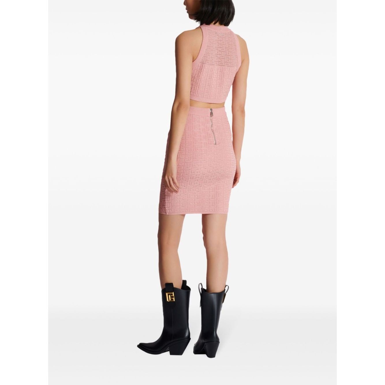 توب بالمان باللون الوردي