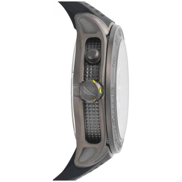 Side view of NAUTICA Mod. NAPBRW003 quartz watch showing 44mm case and mineral dial, designed for gent, water resistant up to 20 ATM.