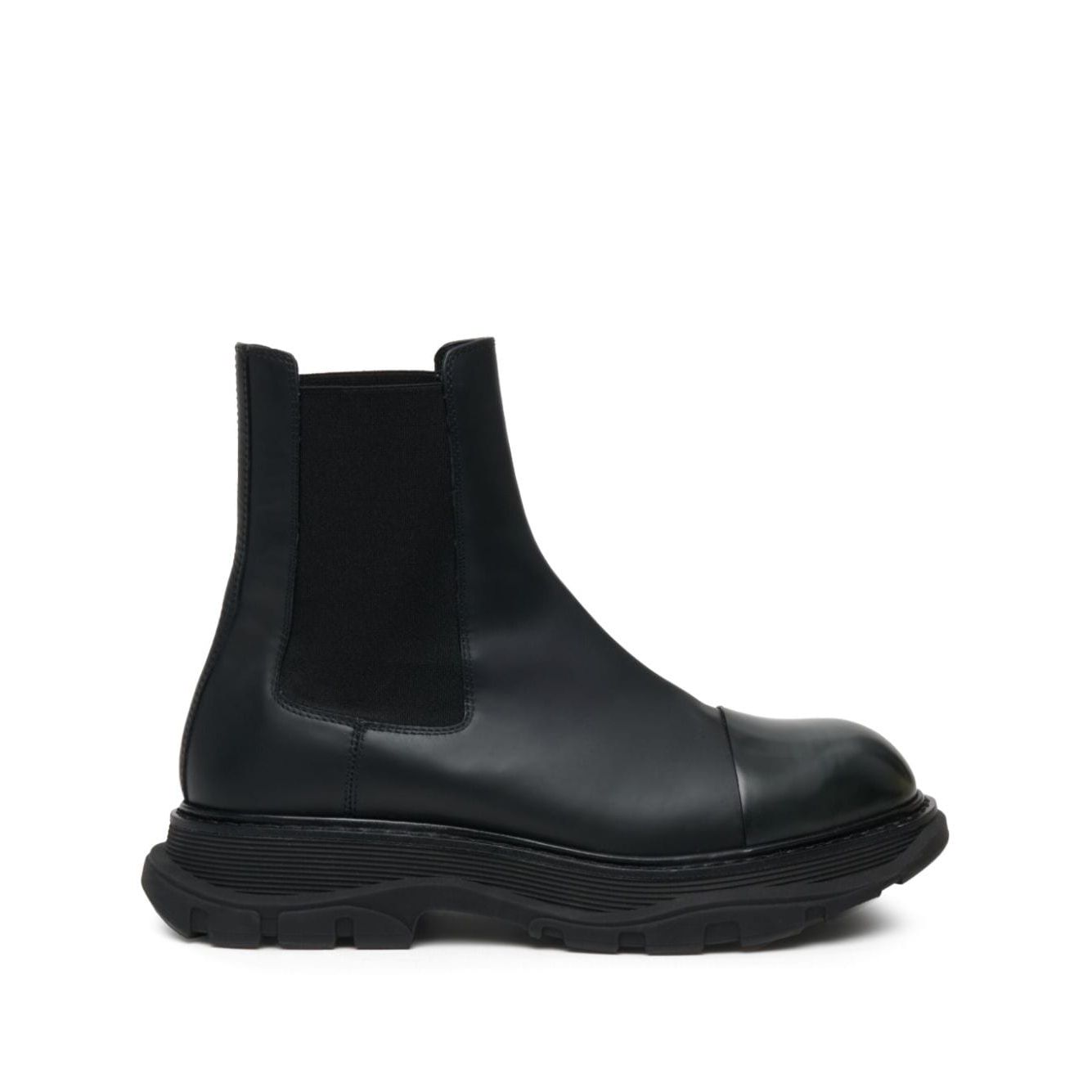 Alexander McQueen Wander leather Chelsea boots