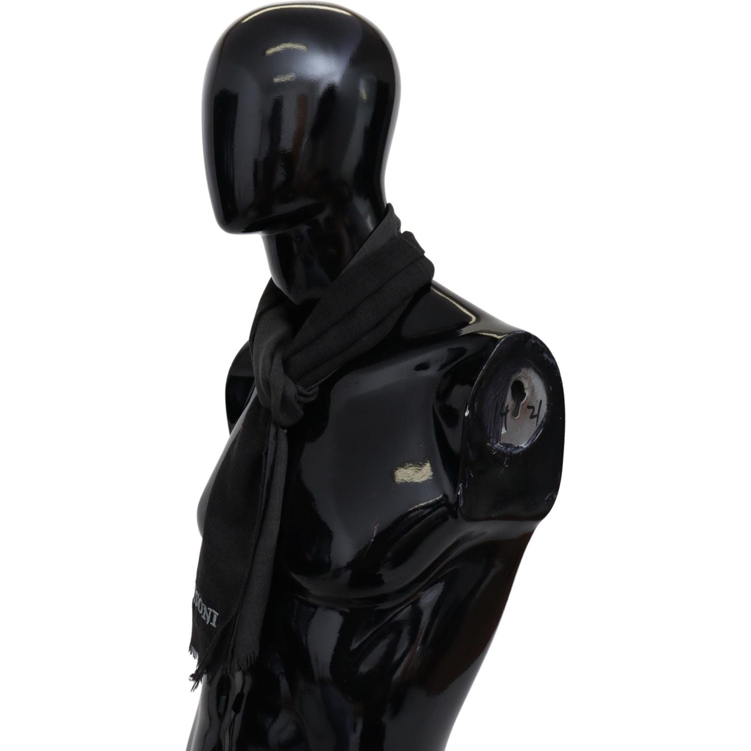 وشاح صوف فاخر مع هامش من Missoni