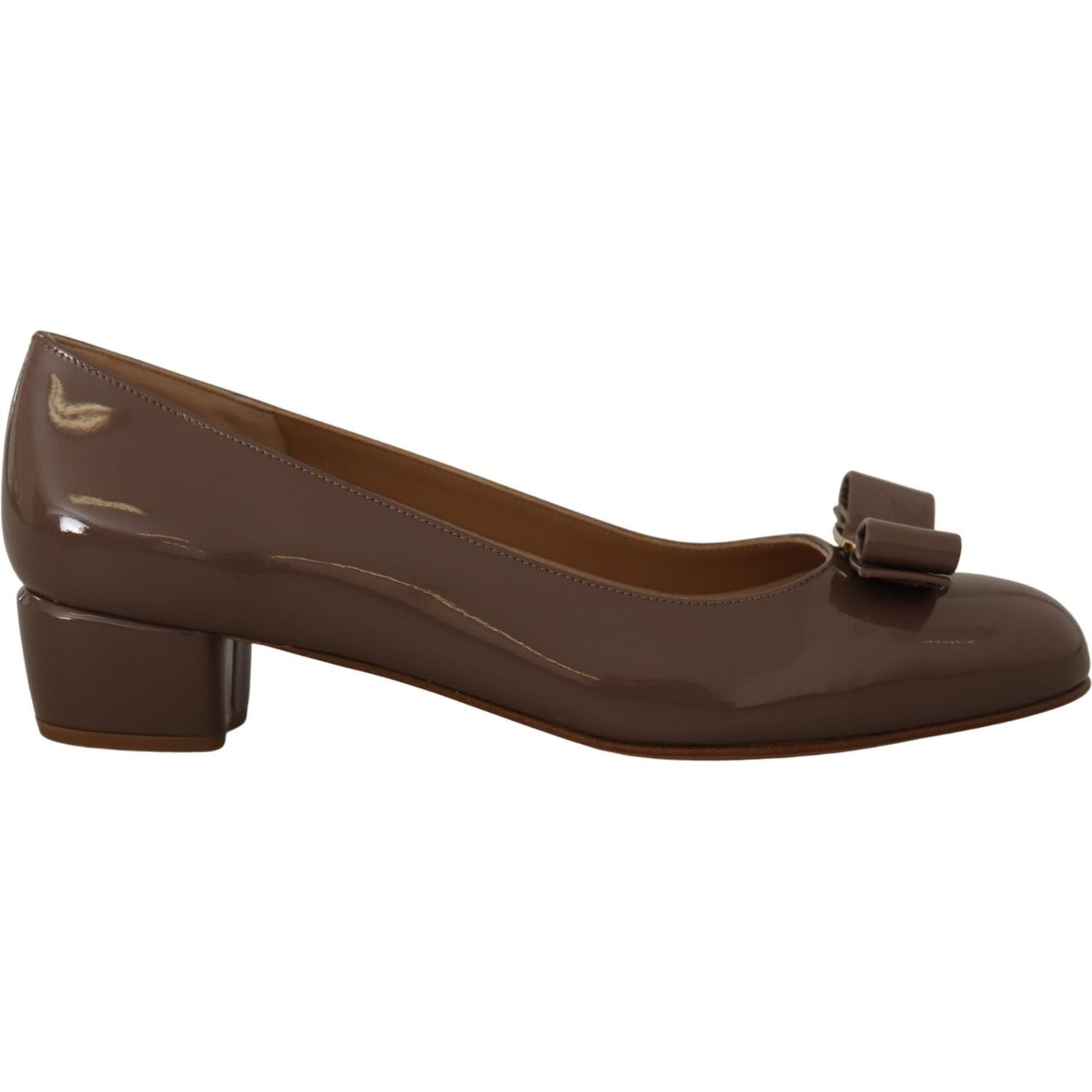 Salvatore Ferragamo Elegant Caraway Brown Pumps with Vara Bow