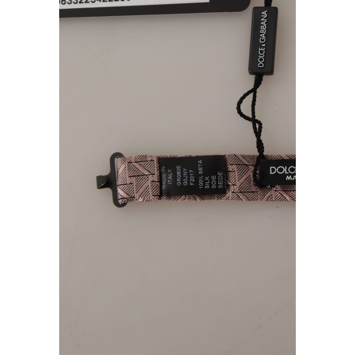 ربطة عنق أنيقة من الحرير باللون الرمادي من دولتشي آند غابانا - ملابس رسمية للرجال