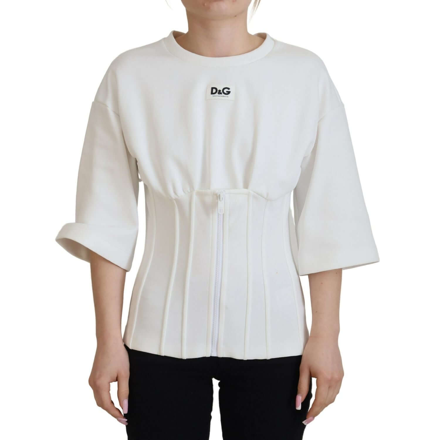 Front view with bag zipped and handles upright.