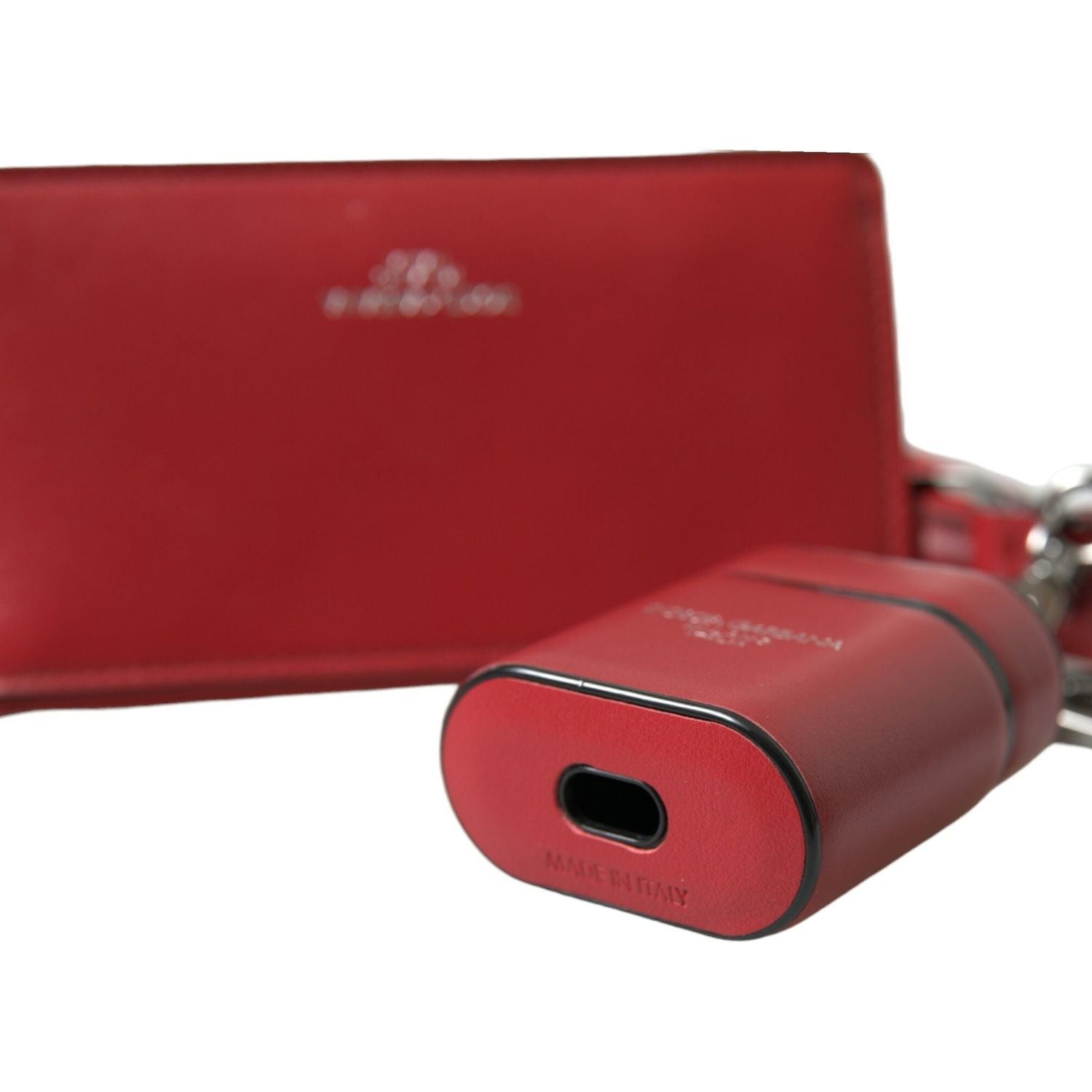 حافظة ايربودز جلدية حمراء أنيقة من دولتشي اند غابانا