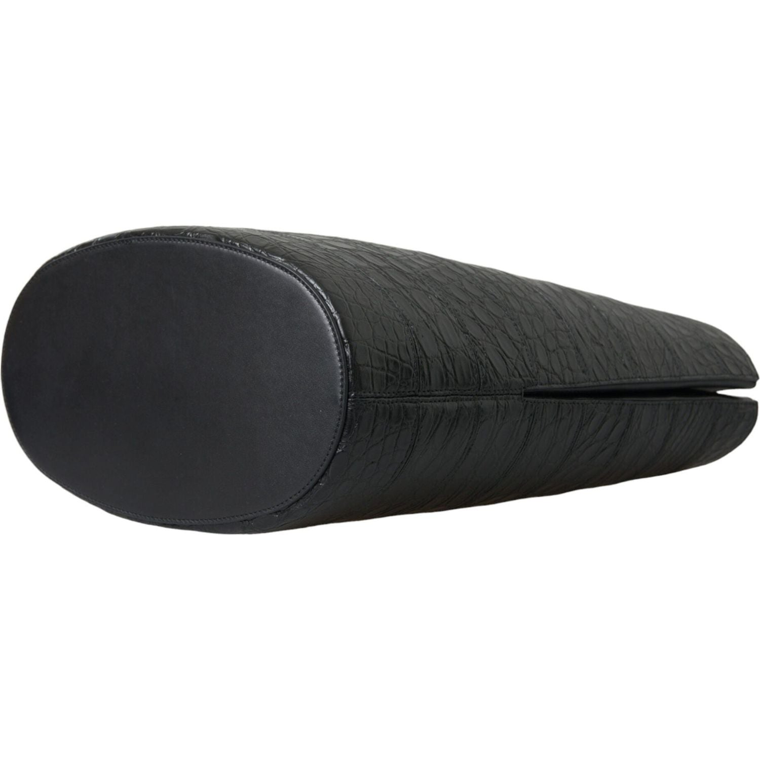 حقيبة ماكسي دلو أنيقة من جلد التمساح باللون الأسود من Balenciaga