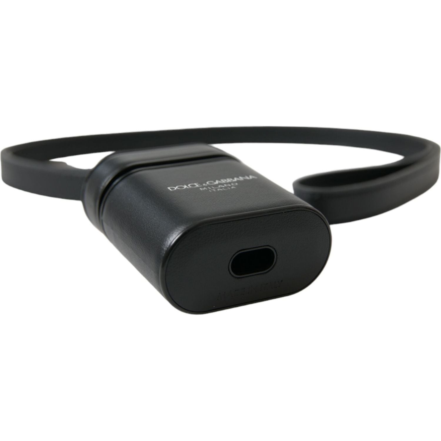 حافظة Airpods من Dolce &amp; Gabbana بحزام جلدي أسود وشعار معدني فضي مطبوع