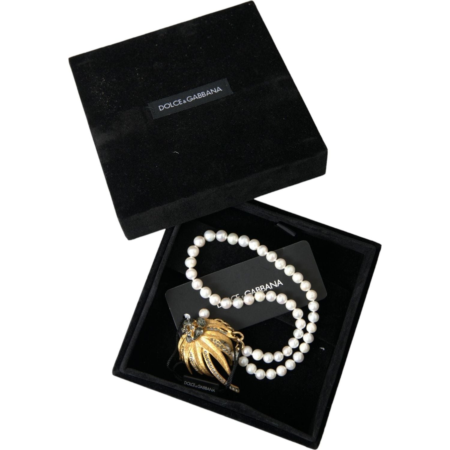 قلادة دولتشي آند غابانا الذهبية المصنوعة من النحاس والكريستال واللؤلؤ
