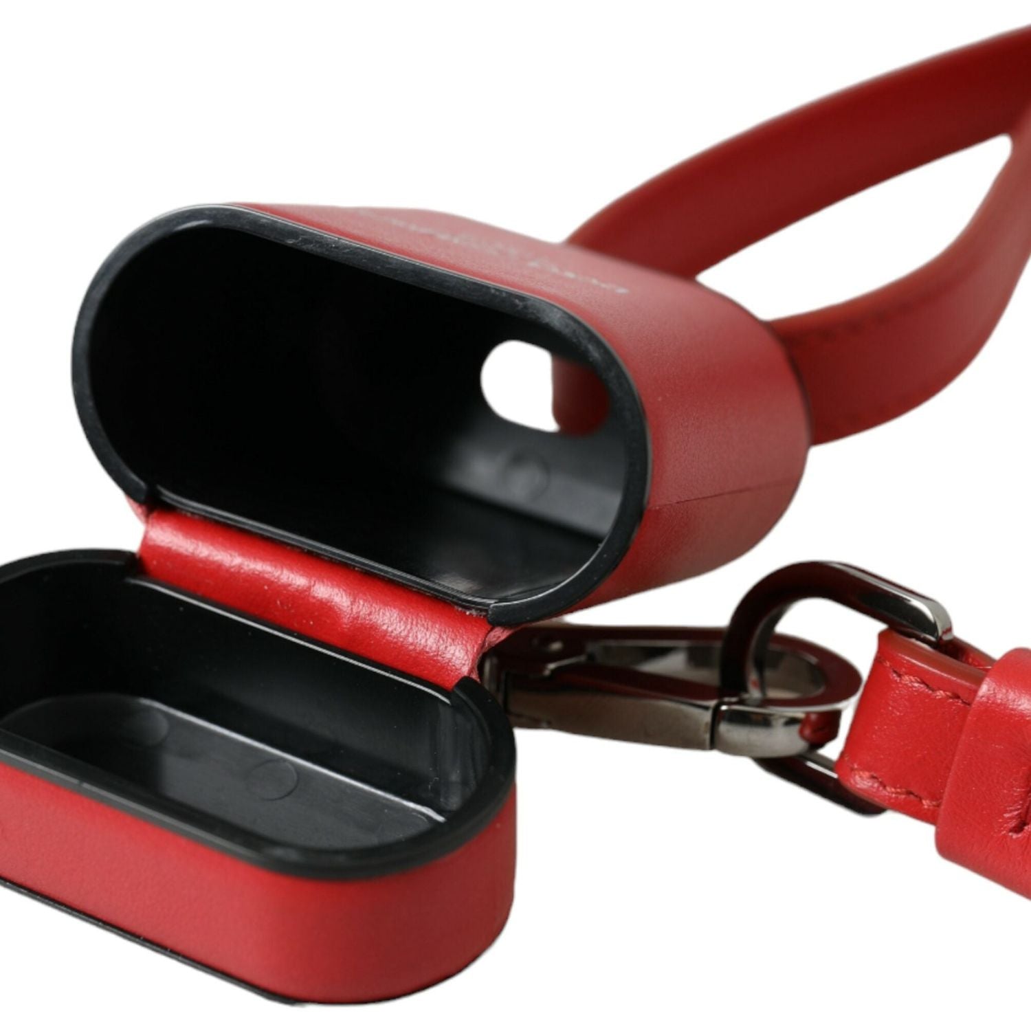 حافظة Airpods للرجال من دولتشي آند غابانا مصنوعة من جلد العجل باللون الأحمر بطبعة شعار