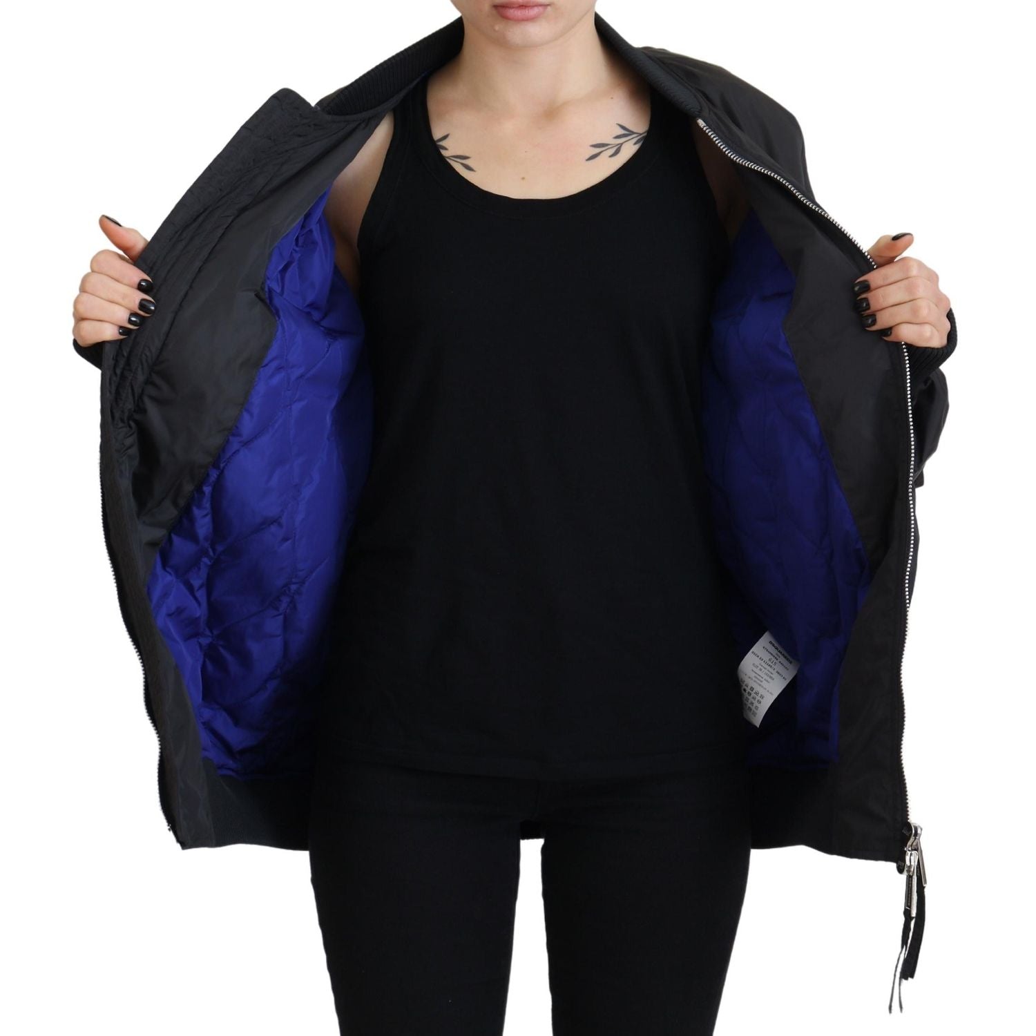 Front view with bag zipped and handles upright.