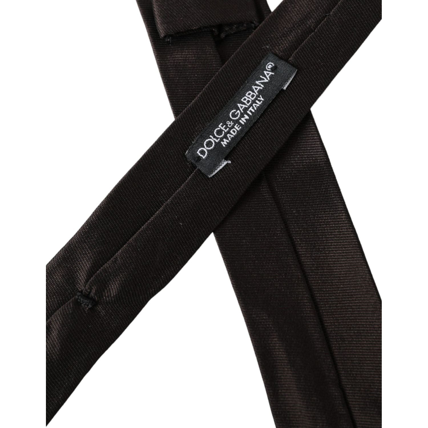 ربطة عنق قابلة للتعديل من دولتشي آند غابانا مصنوعة من الحرير بنسبة 100% باللون البني