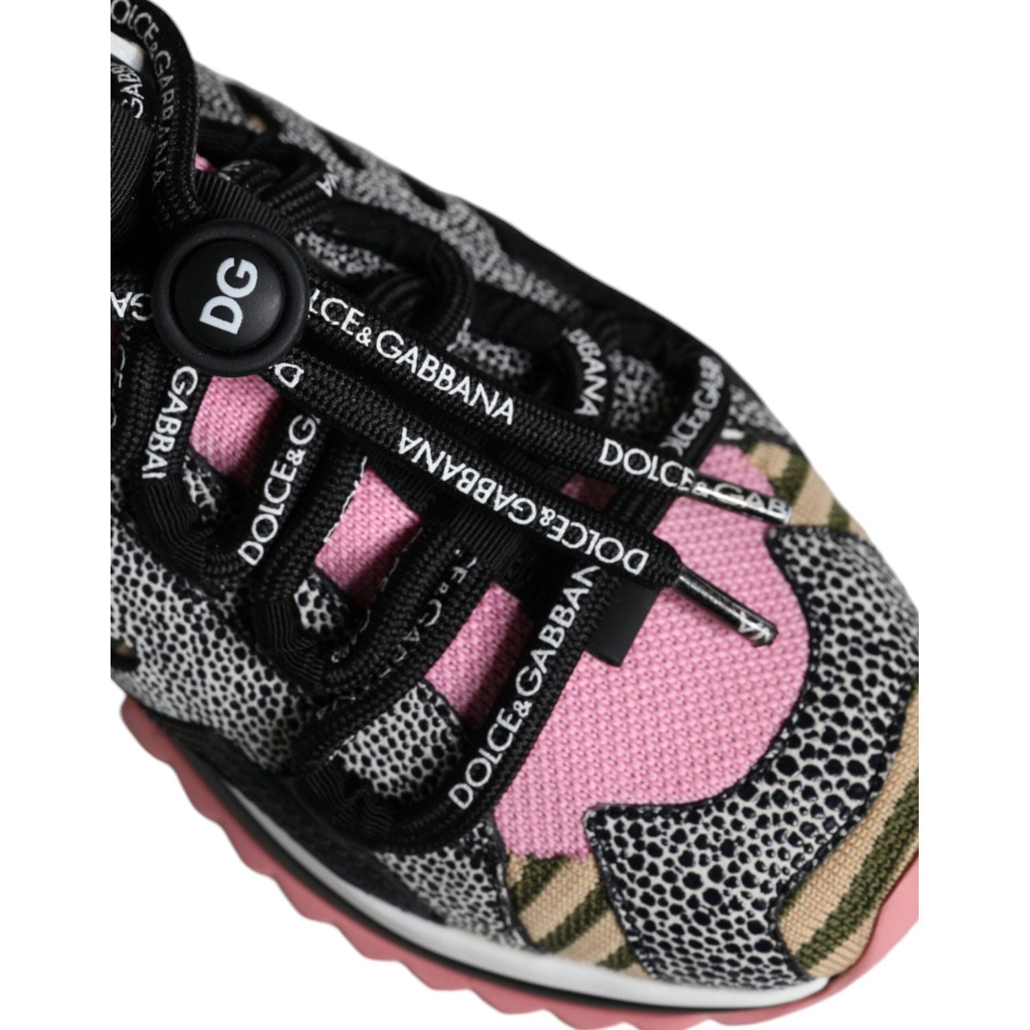 جوارب سورنتو متعددة الألوان من دولتشي آند غابانا بشعار أحذية رياضية