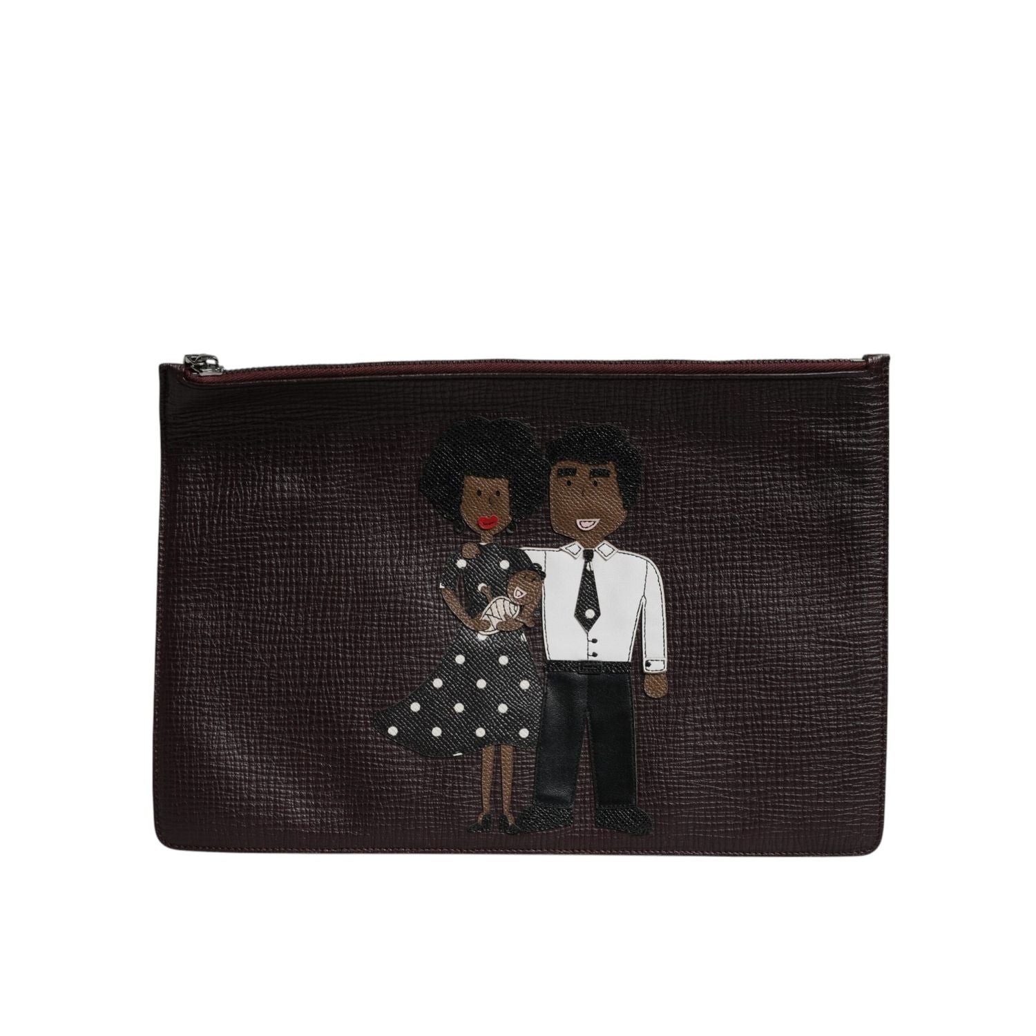 Front view with bag zipped and handles upright.