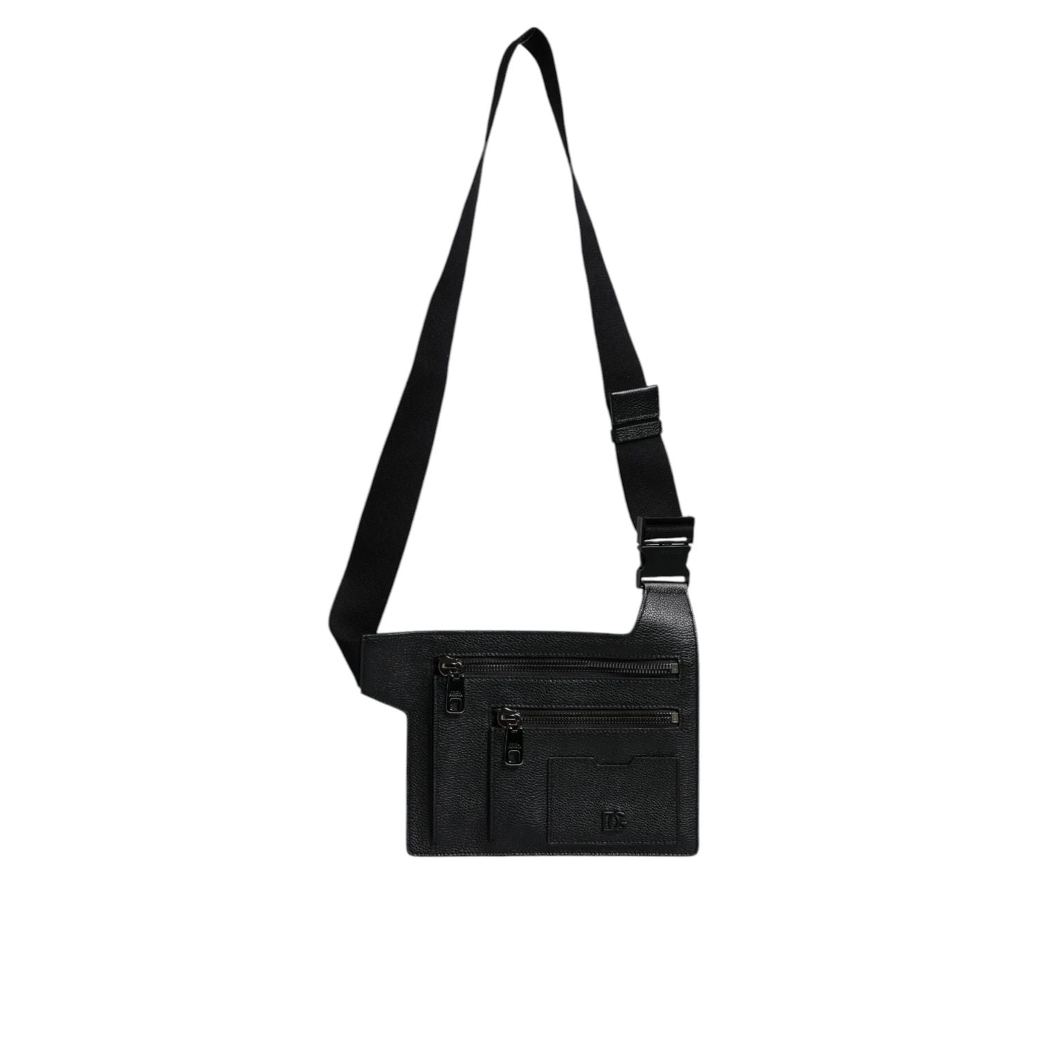Front view with bag zipped and handles upright.