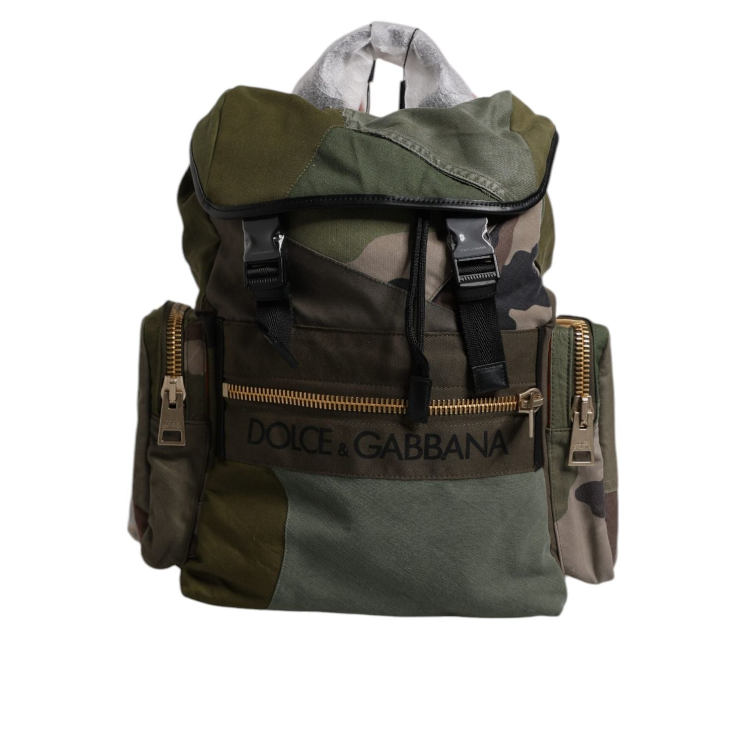 Front view with bag zipped and handles upright.