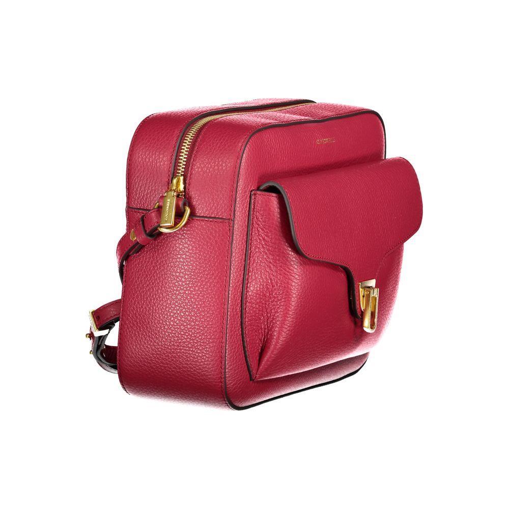 Front view with bag zipped and handles upright.