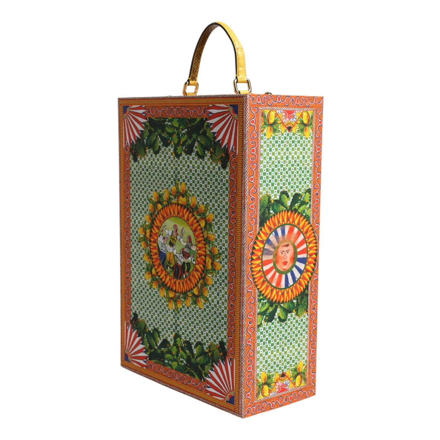 Front view with bag zipped and handles upright.