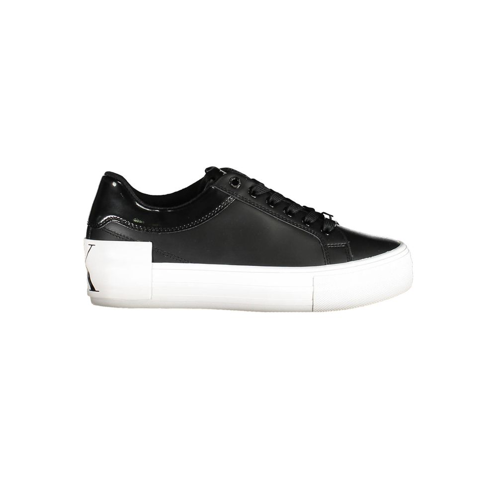 Calvin Klein Black Polyester Sneaker with 3 cm platform, laces, and contrasting details. Made from 50% recycled polyester.