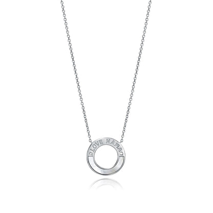 Silver 'Love Mama' necklace with circular pendant on a delicate chain, symbolizing elegance and affection. Ideal for stylish, meaningful gifting.