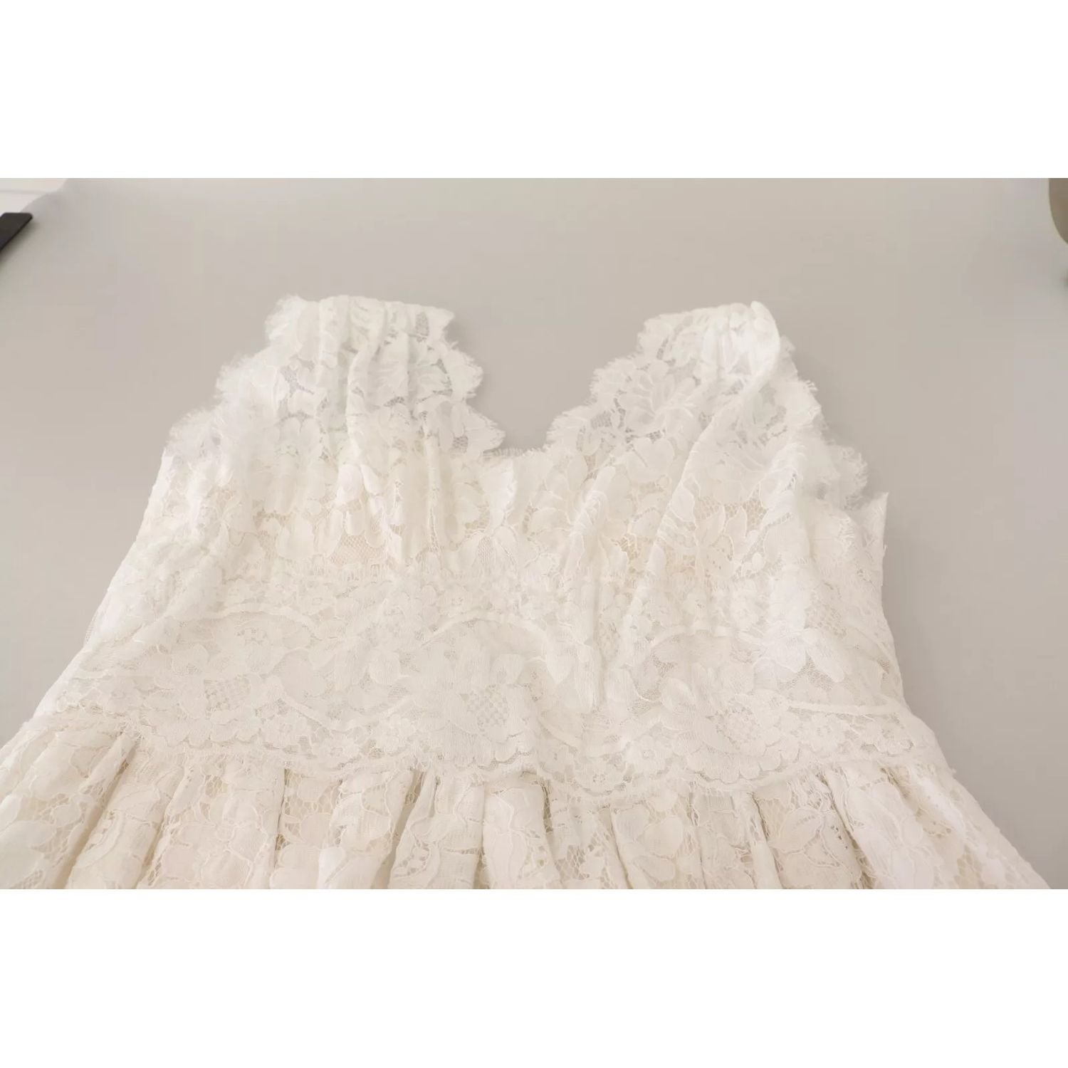 Dolce & Gabbana White Flower Lace Corsage Long Maxi Dress
