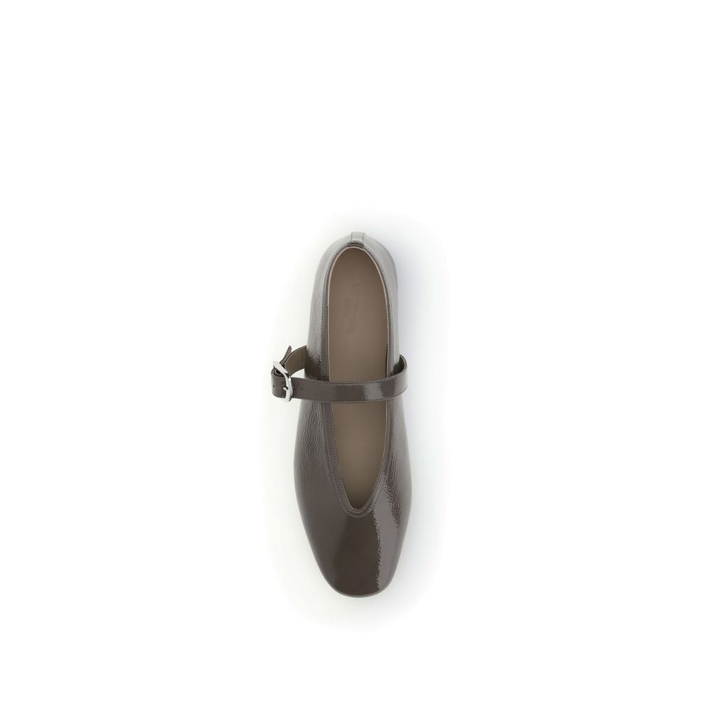 Le Monde Béryl Brown Calf Leather Bos Taurus Ballet Flats with beveled toe and adjustable strap for elegance and comfort