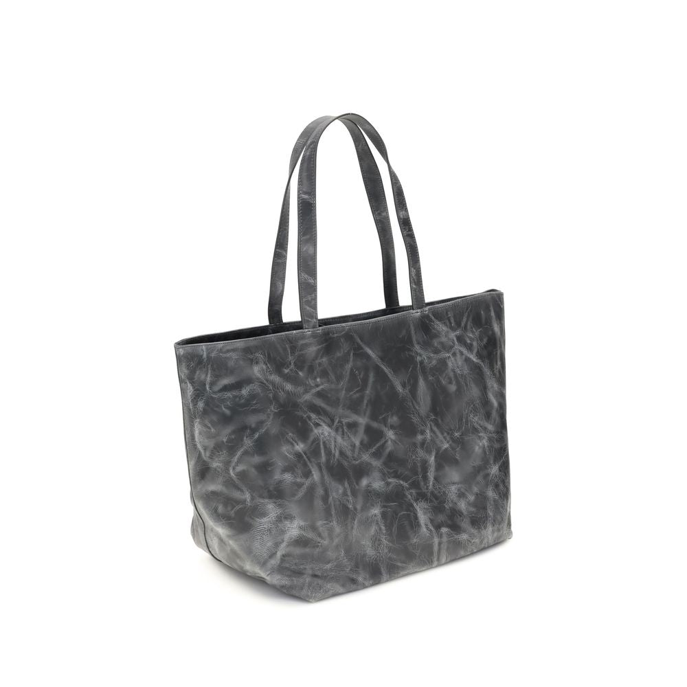Front view with bag zipped and handles upright.