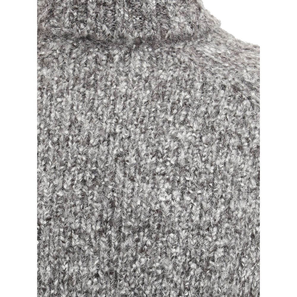 Close-up of Brunello Cucinelli Gray Alpaca Vicugna Pacos Turtleneck fabric texture