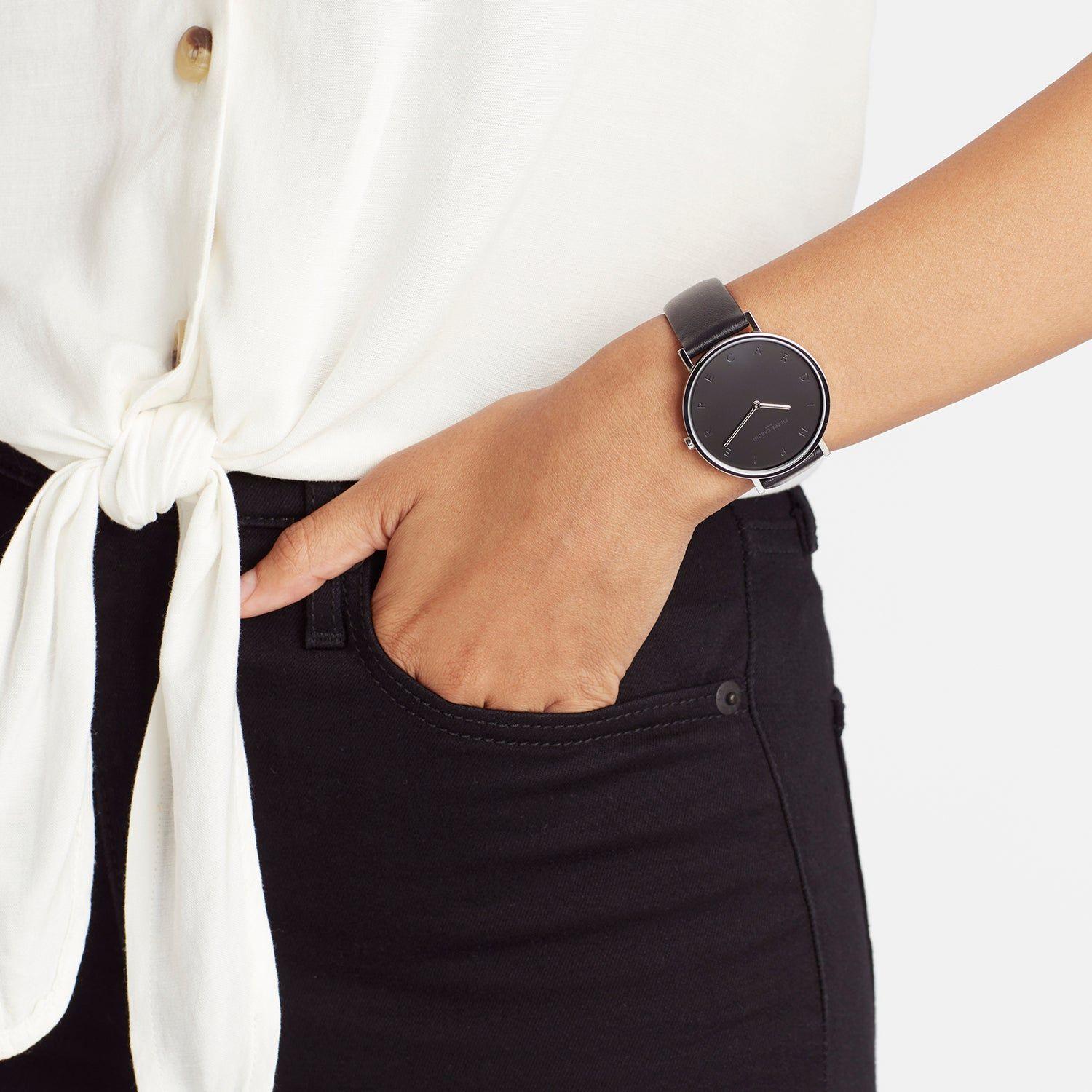 بيير كاردان مود. CBV-1002