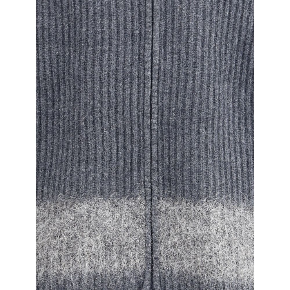 Close-up of Dsquared² Gray Wool Cardigan with ribbed knit texture and mohair band detail, showcasing refined contemporary design.