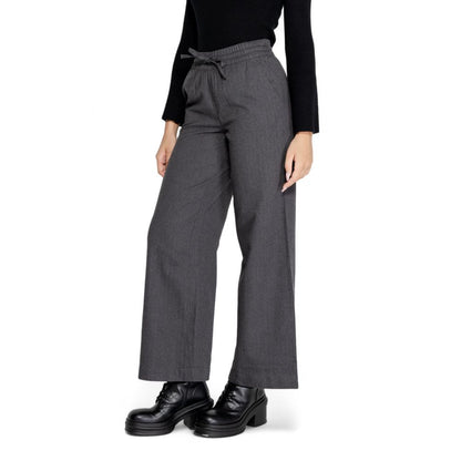 Jacqueline De Yong Gray Cotton Casual Pants with high waist and drawstring, showcasing elegant palazzo design for women.