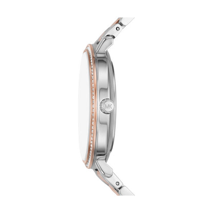 Side view of MICHAEL KORS Mod. PYPER wristwatch with 38 mm case, designed for ladies, shown in official packaging box.