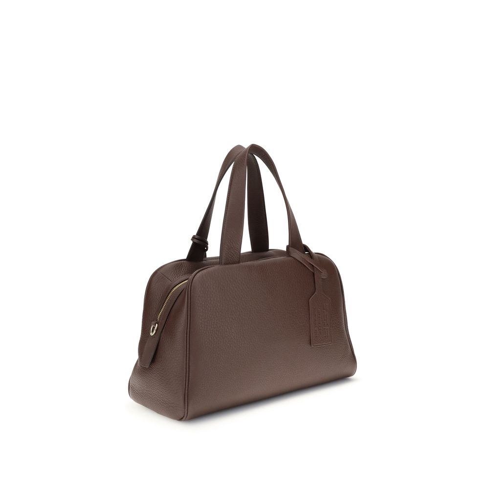 Front view with bag zipped and handles upright.