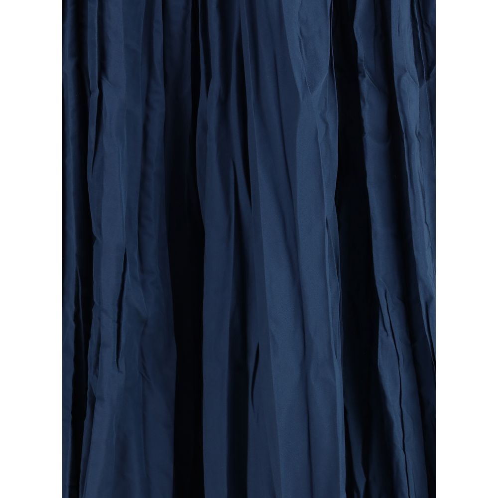 Close-up of Sara Roka Blue Polyester Midi Skirt with crinkle-effect and pleats, showcasing elegant texture and design.